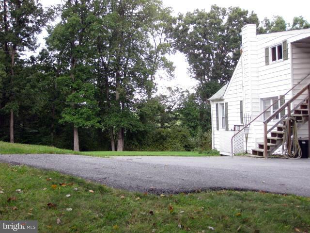 5910 Meadow Road Frederick, MD 21701 - Photo 8 of 10 Exterior (General)