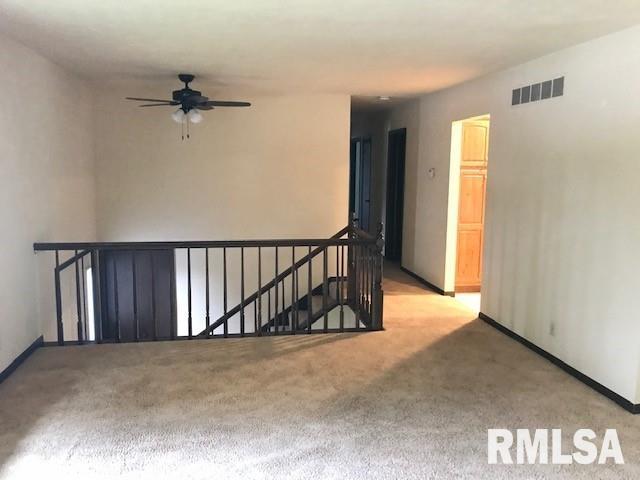 204 Causemaker Drive Atkinson, IL 61235 - Photo 5 of 17 Gallery Image 5