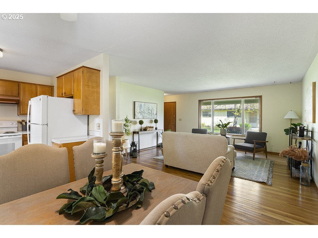 12395 Southeast Main Street Portland, OR 97233 - Photo 13 of 40