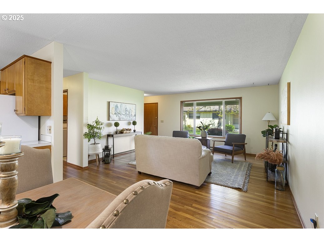 12395 Southeast Main Street Portland, OR 97233 - Photo 14 of 40