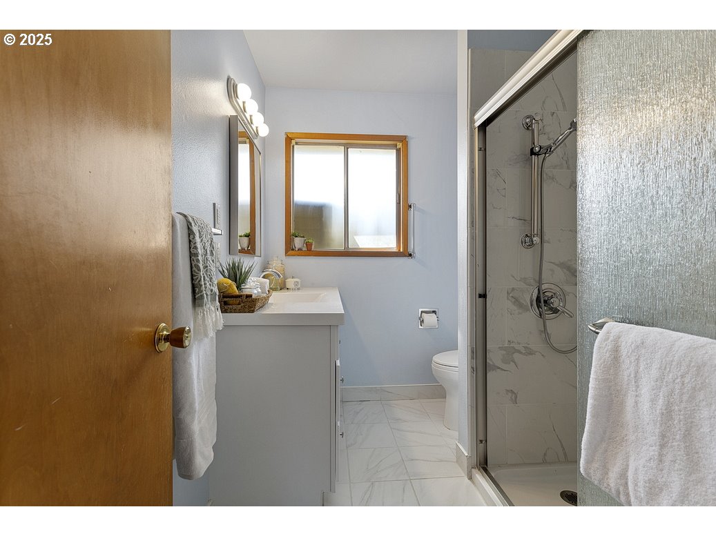 12395 Southeast Main Street Portland, OR 97233 - Photo 20 of 40