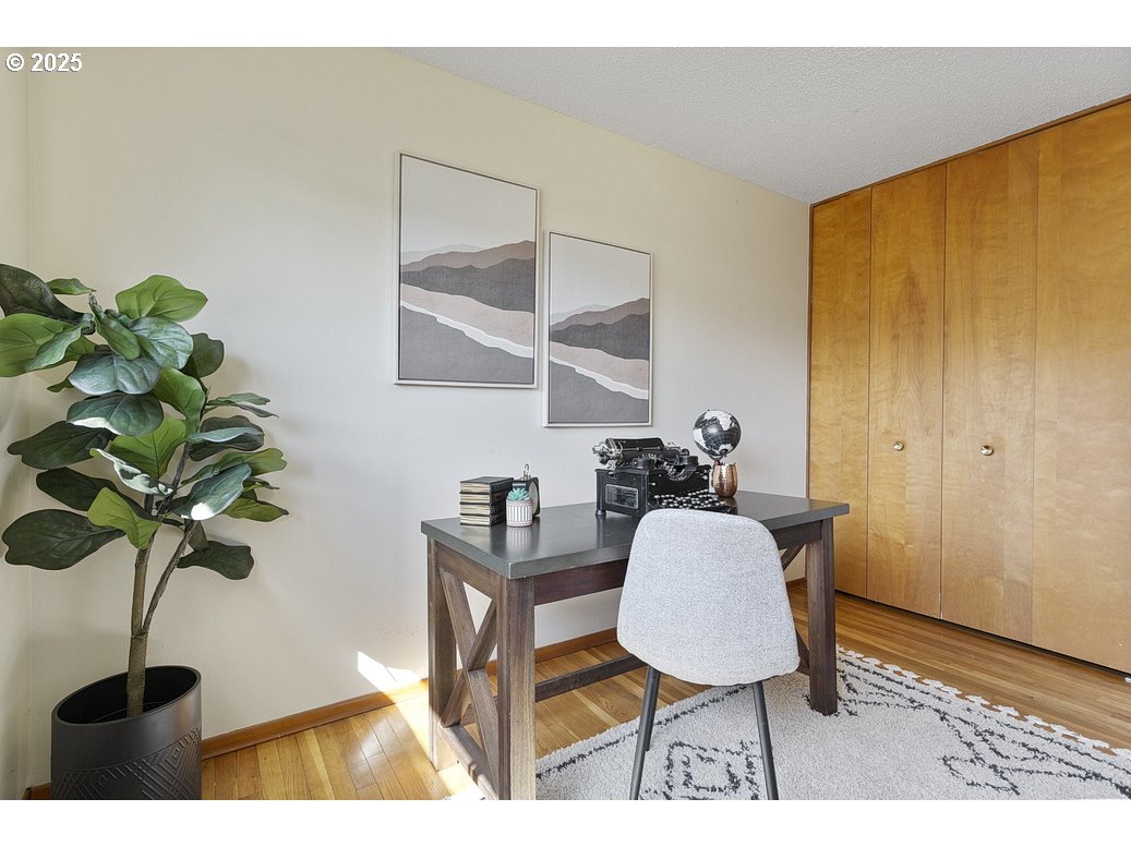 12395 Southeast Main Street Portland, OR 97233 - Photo 29 of 40