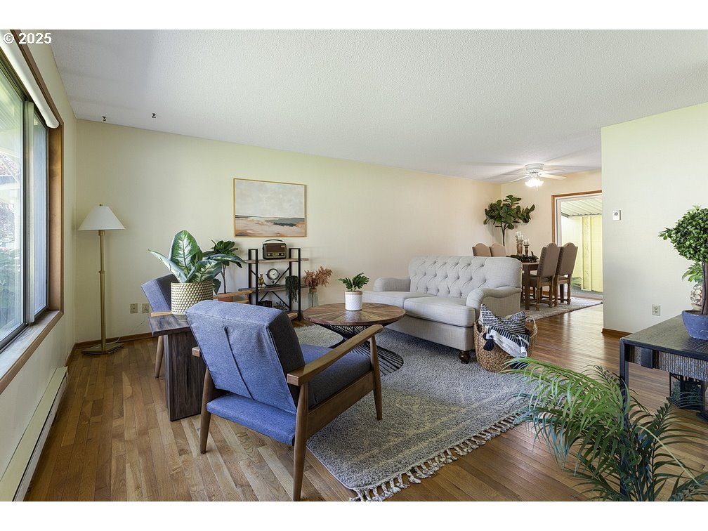 12395 Southeast Main Street Portland, OR 97233 - Photo 3 of 40