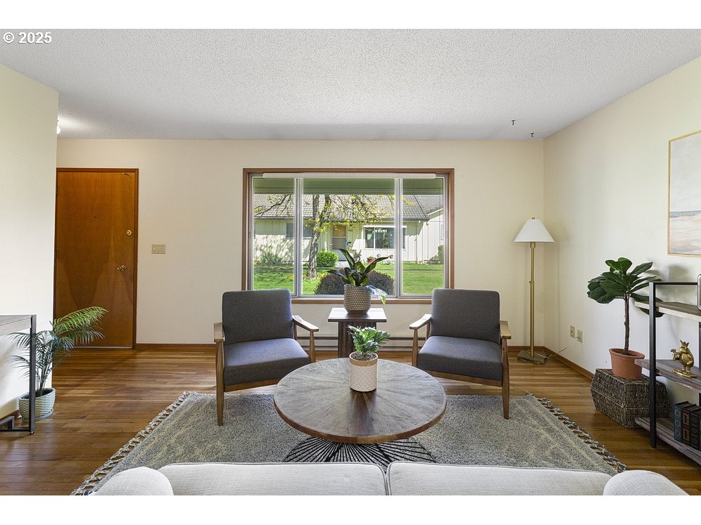 12395 Southeast Main Street Portland, OR 97233 - Photo 6 of 40