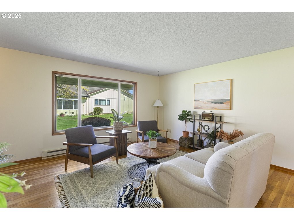 12395 Southeast Main Street Portland, OR 97233 - Photo 7 of 40