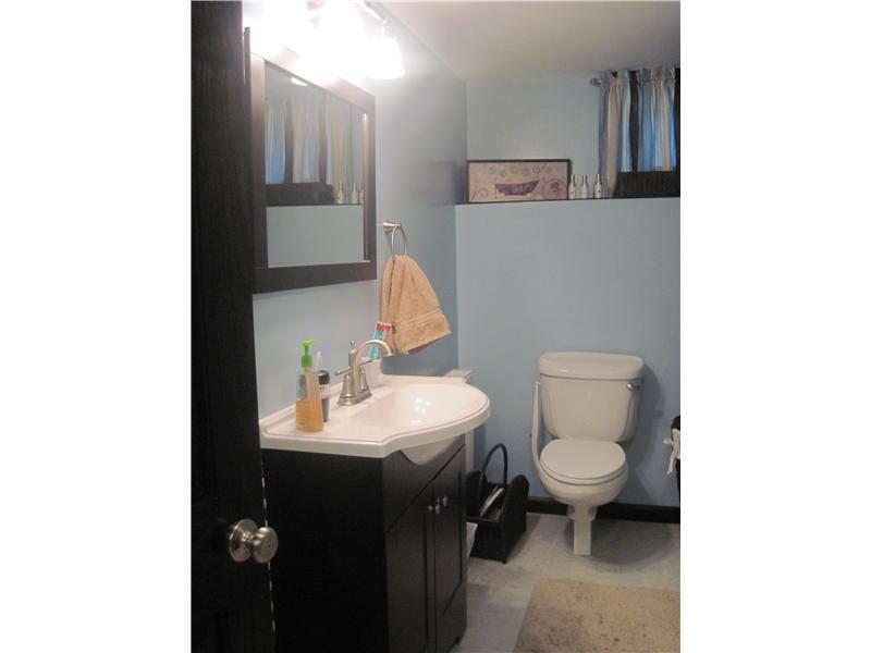 757 Range Road Blue Hill, ME 04614 - Photo 16 of 17 Other. !st floor walk out new bath room