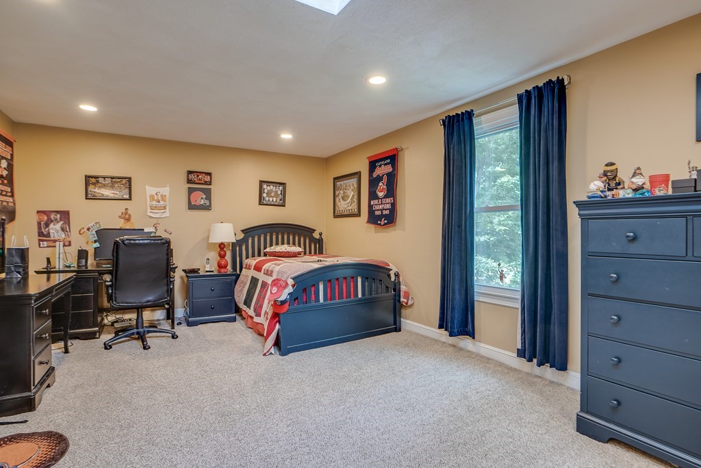 28 Stage Coach Road North Andover, MA 01845 - Photo 34 of 42 Gallery Image 34