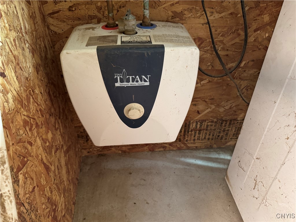 3956 Nelson Heights Nelson, NY 13035 - Photo 27 of 32