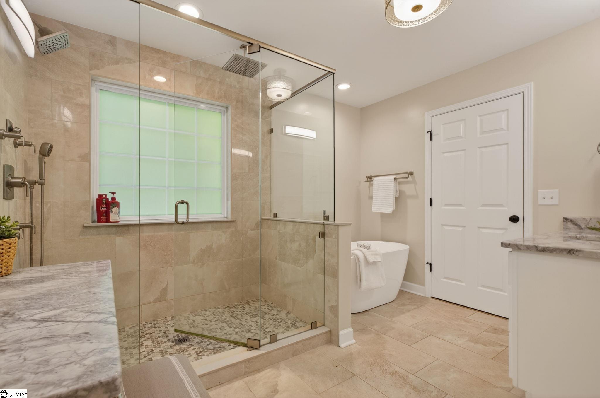 322 Shorecrest Drive Seneca, SC 29672 - Photo 21 of 38