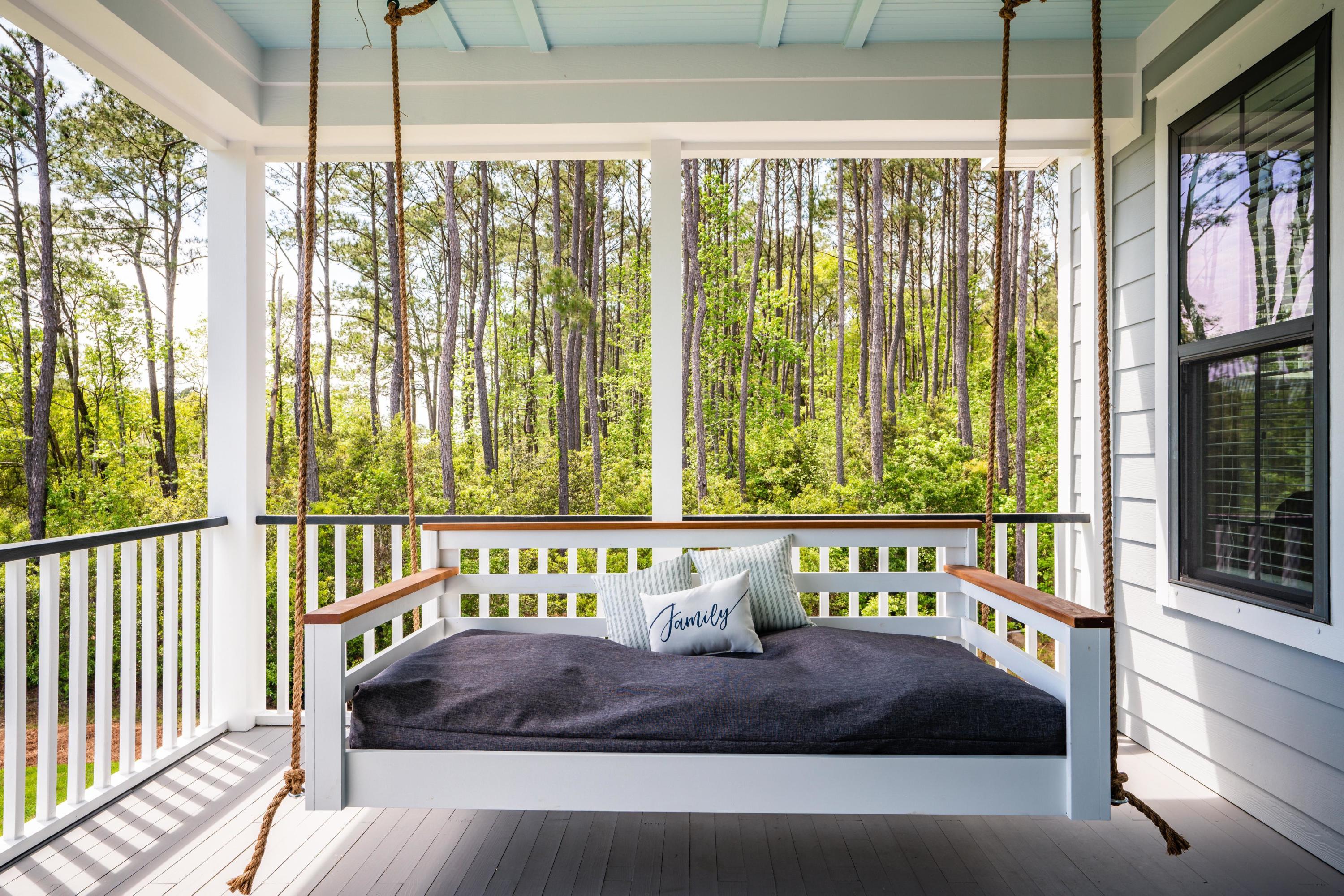 3965 River Road Johns Island, SC 29455 - Photo 28 of 34 Bed Swing Conveys