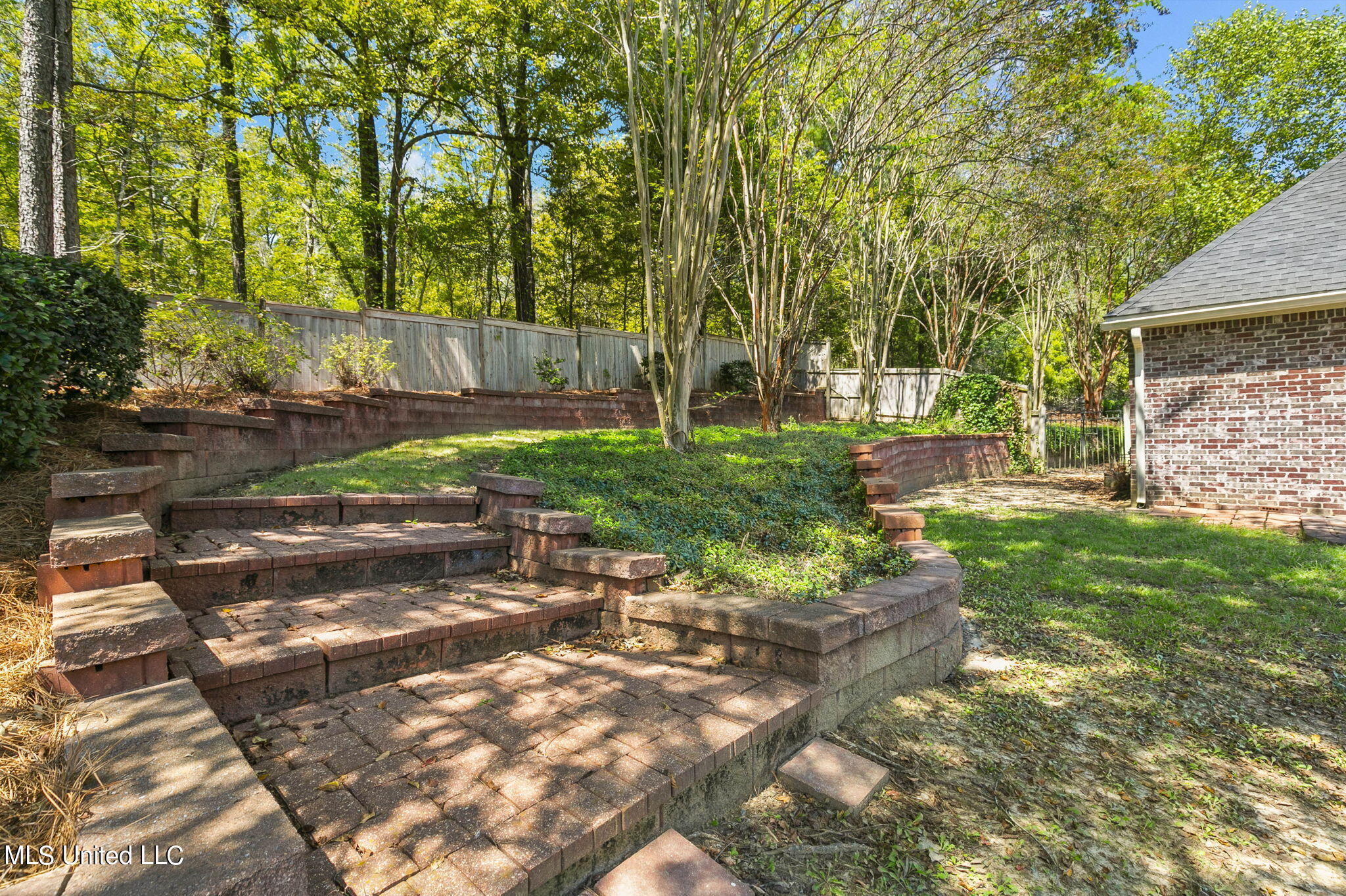 103 Meriwether Common Clinton, MS 39056 - Photo 63 of 76 Beautiful back yard
