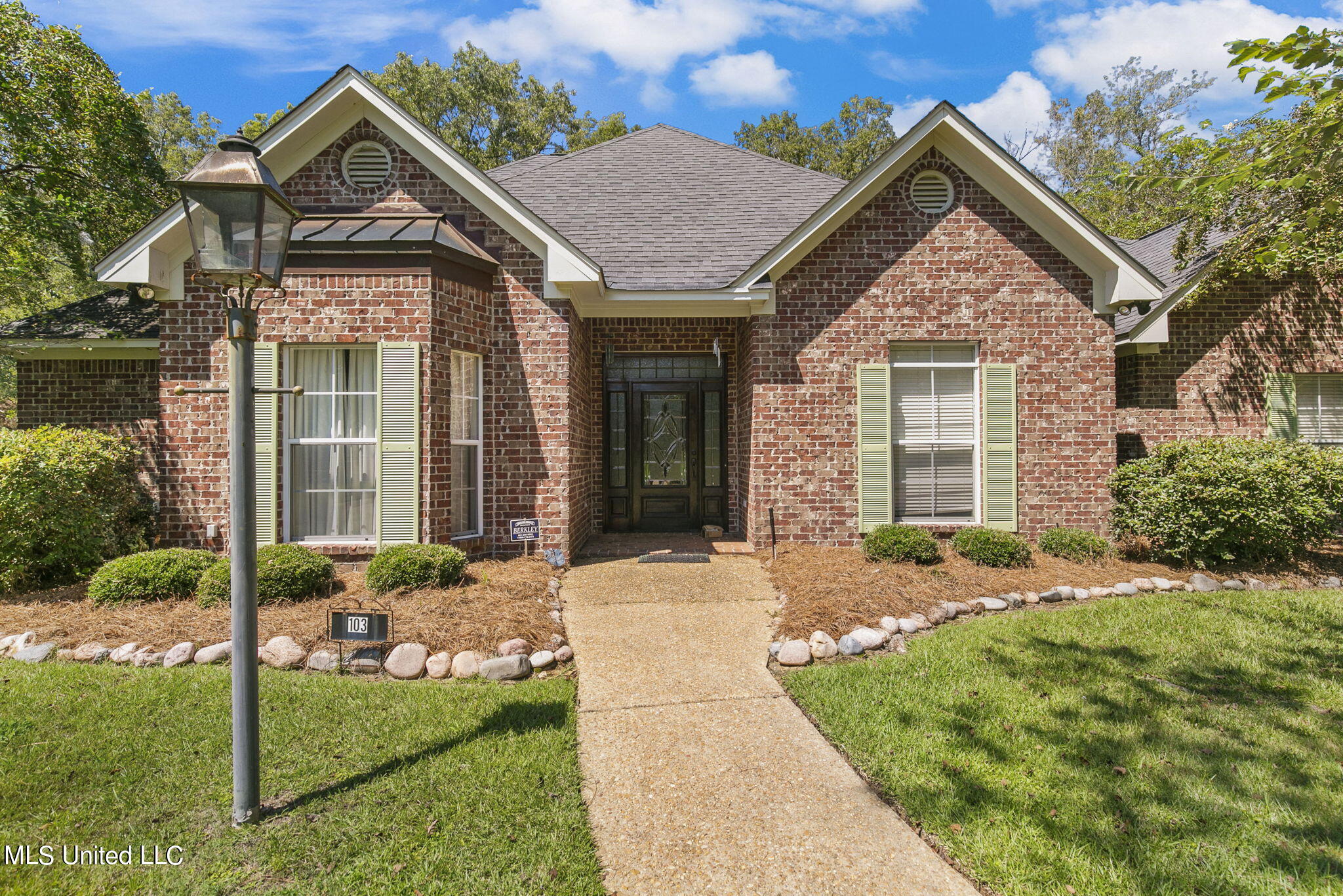103 Meriwether Common Clinton, MS 39056 - Photo 9 of 76 10-web-or-mls-103 Meriweather-10