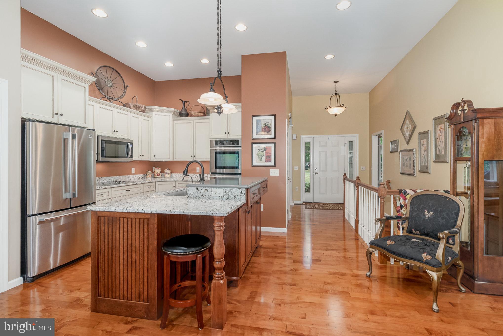 7136 Union Deposit Road Hummelstown, PA 17036 - Photo 5 of 37 Kitchen