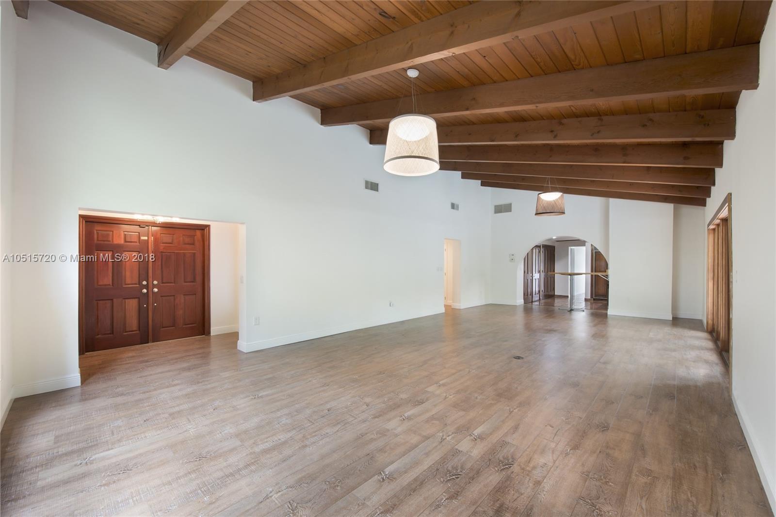 330 Glenridge Road Key Biscayne, FL 33149 - Photo 8 of 28