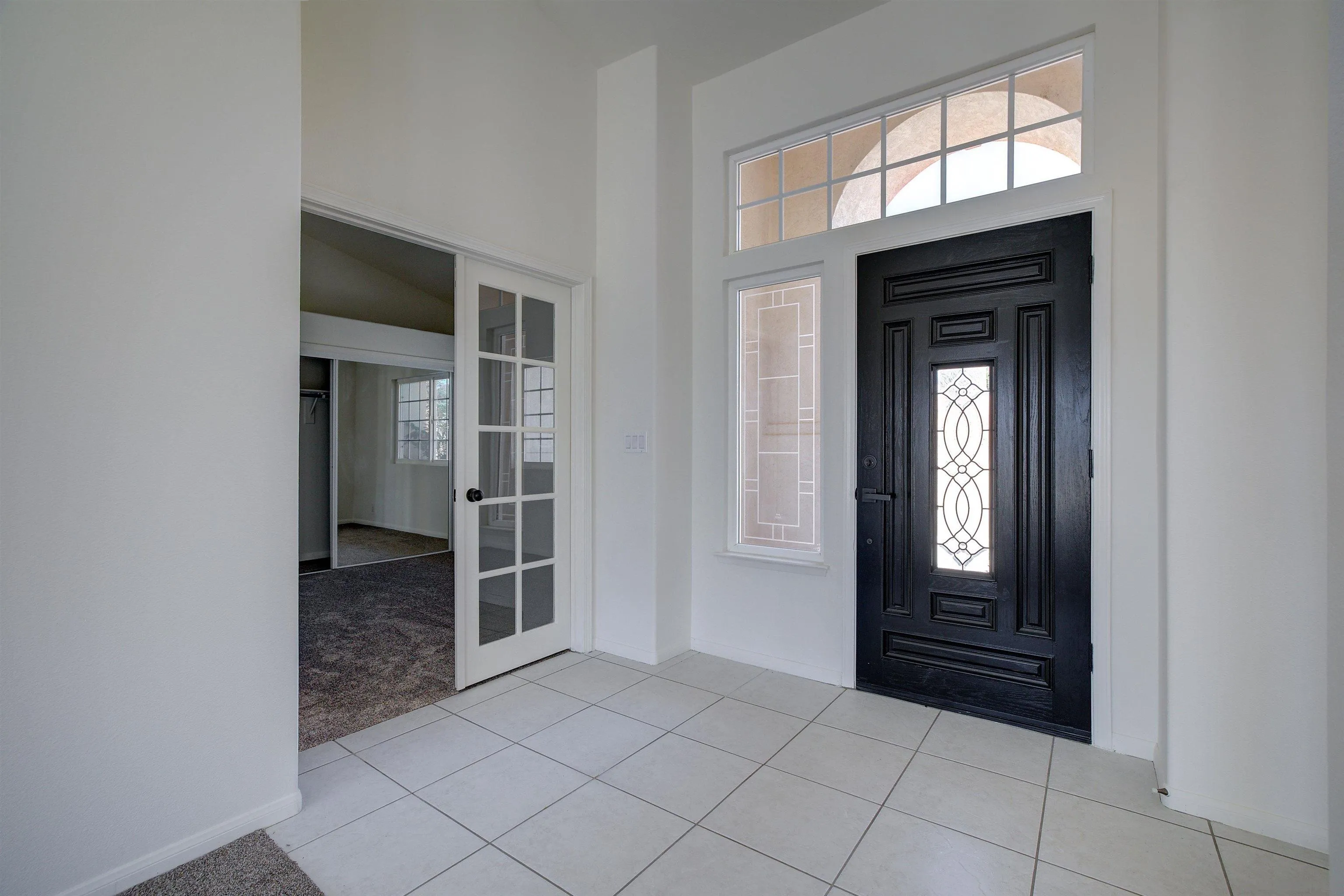 31250 Rivoli Road Valley Center, CA 92082 - Photo 9 of 57 a view of a hallway with windows and entryway