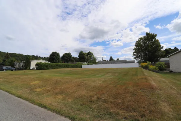 $65,000 | 0 Sloan Street, Newport, VT 05855