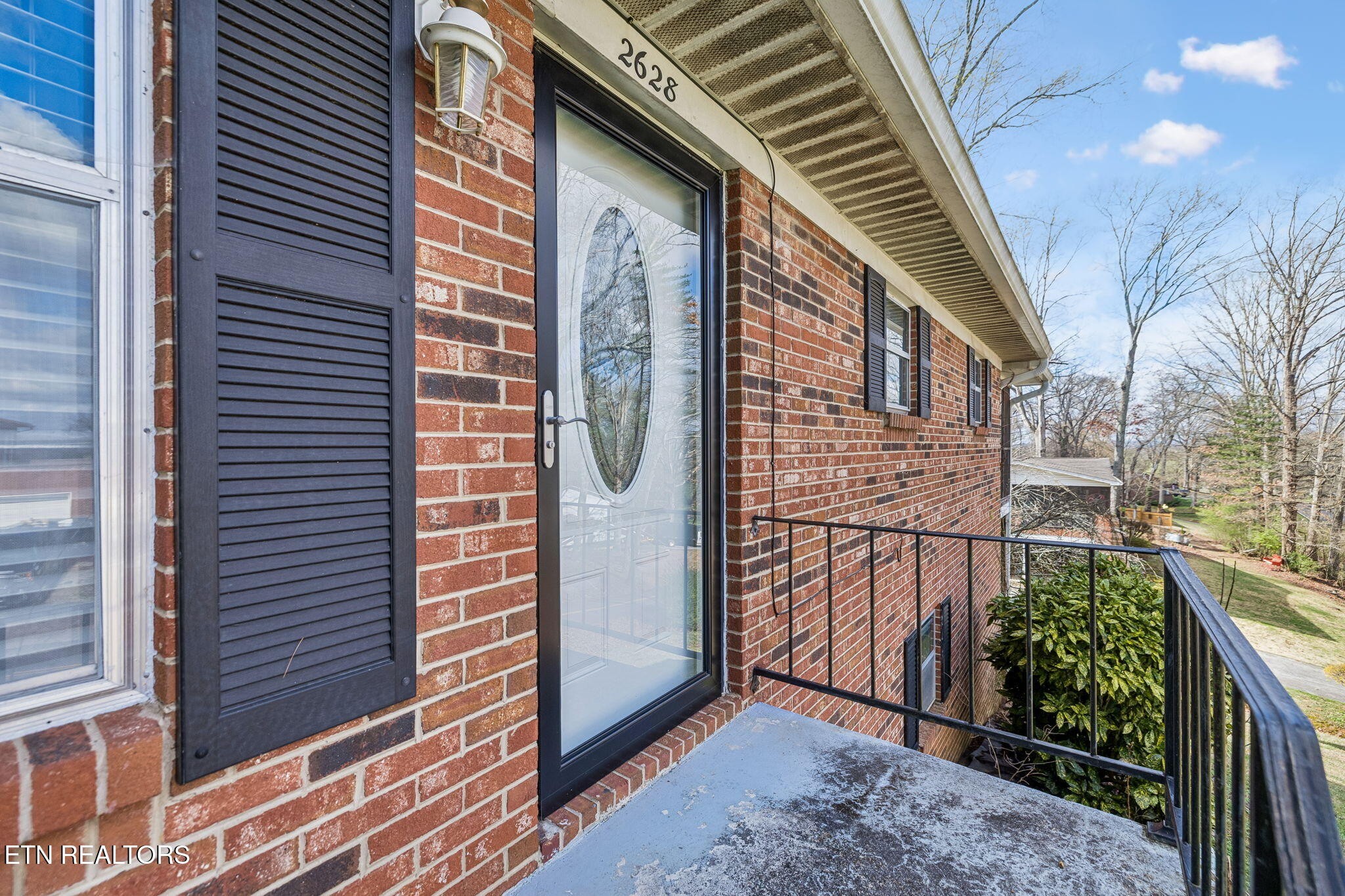 2628 Rahn Avenue Maryville, TN 37804 - Photo 3 of 36 Gallery Image 3