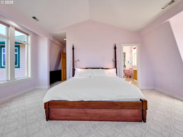 $949,900 | 17489 Hwy 22 Highway, Sheridan, OR 97378