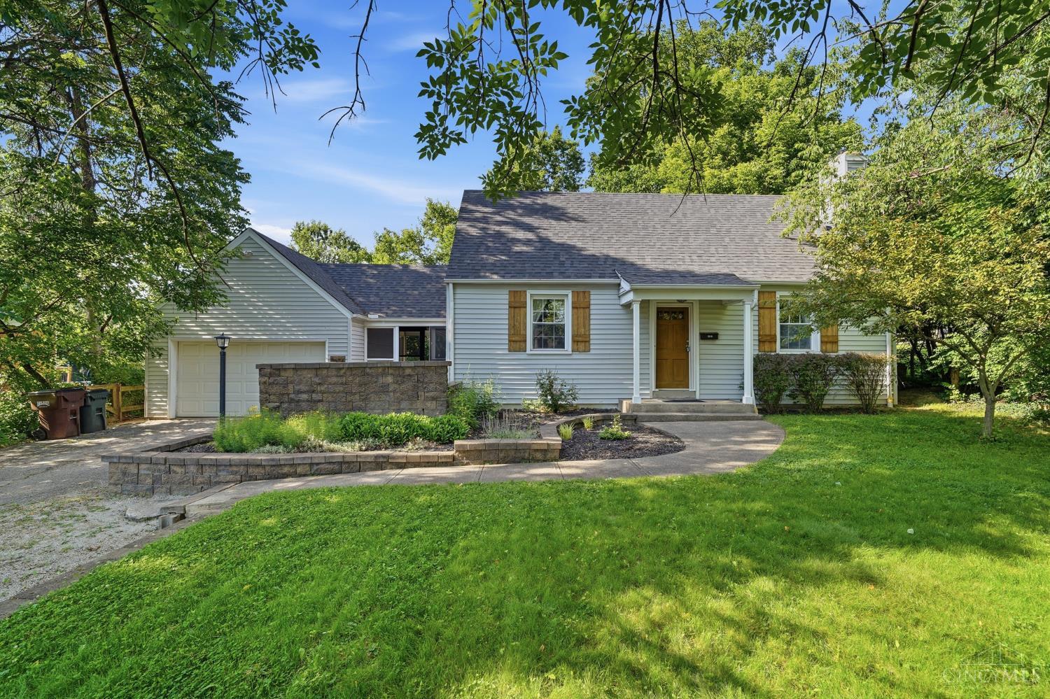 2856 Jessup Road Cincinnati, OH 45239 - Photo 1 of 50