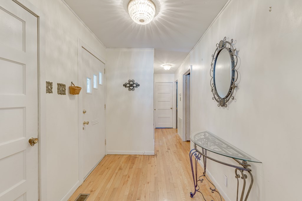 103 Dixie Lane Oak Ridge, TN 37830 - Photo 13 of 21 Gallery Image 13