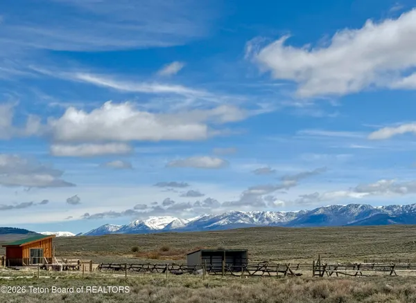 $310,000 | 122 Chief Joseph Road, Pinedale, WY 82941
