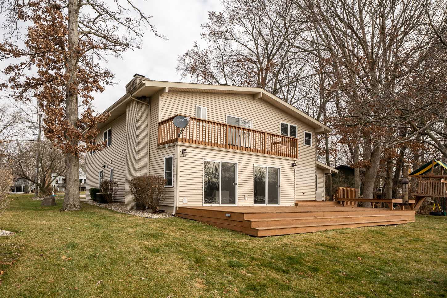 7991 East Cherokee Road Syracuse, IN 46567 - Photo 4 of 36 Gallery Image 4