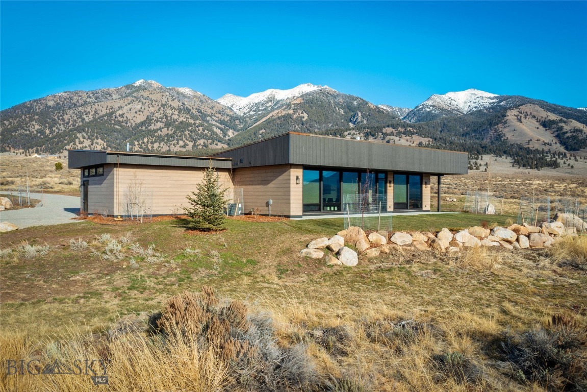 28 Elk Meadows Ranch Road Cameron, MT 59720 - Photo 12 of 69 Gallery Image 12