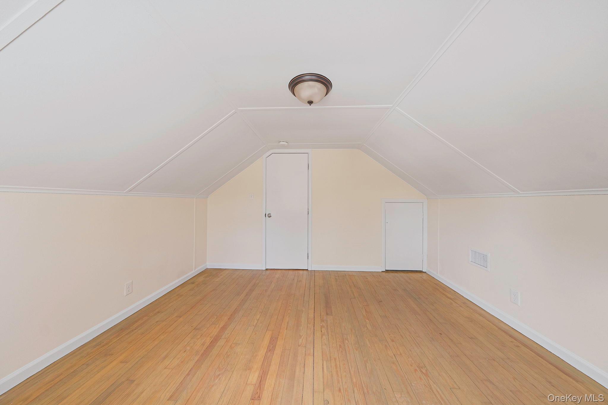 22 Overbrook Street Riverhead, NY 11901 - Photo 30 of 35