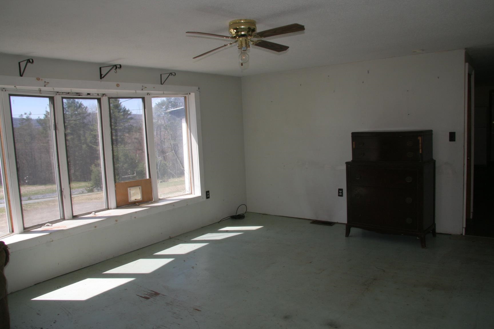 4184 Severance Hill Road Lyndon, VT 05851 - Photo 4 of 32 Gallery Image 4