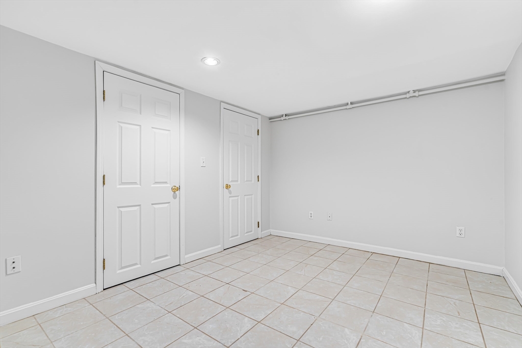 2270 Massachusetts Avenue Lexington, MA 02421 - Photo 29 of 33