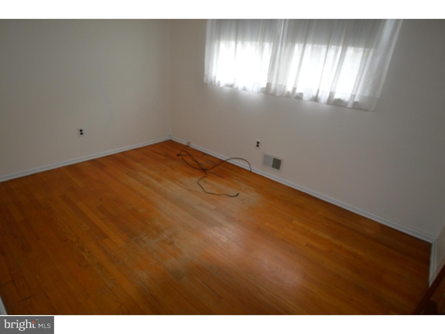 60 Elmont Road Hamilton, NJ 08610 - Photo 11 of 17 Bedroom 2