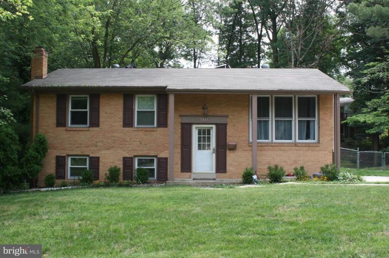 7803 Alberta Court Springfield, VA 22152 - Photo 1 of 6 Exterior (Main)