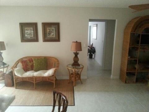 425 Northwest 69th Street Boca Raton, FL 33487 - Photo 8 of 16 14054328-8
