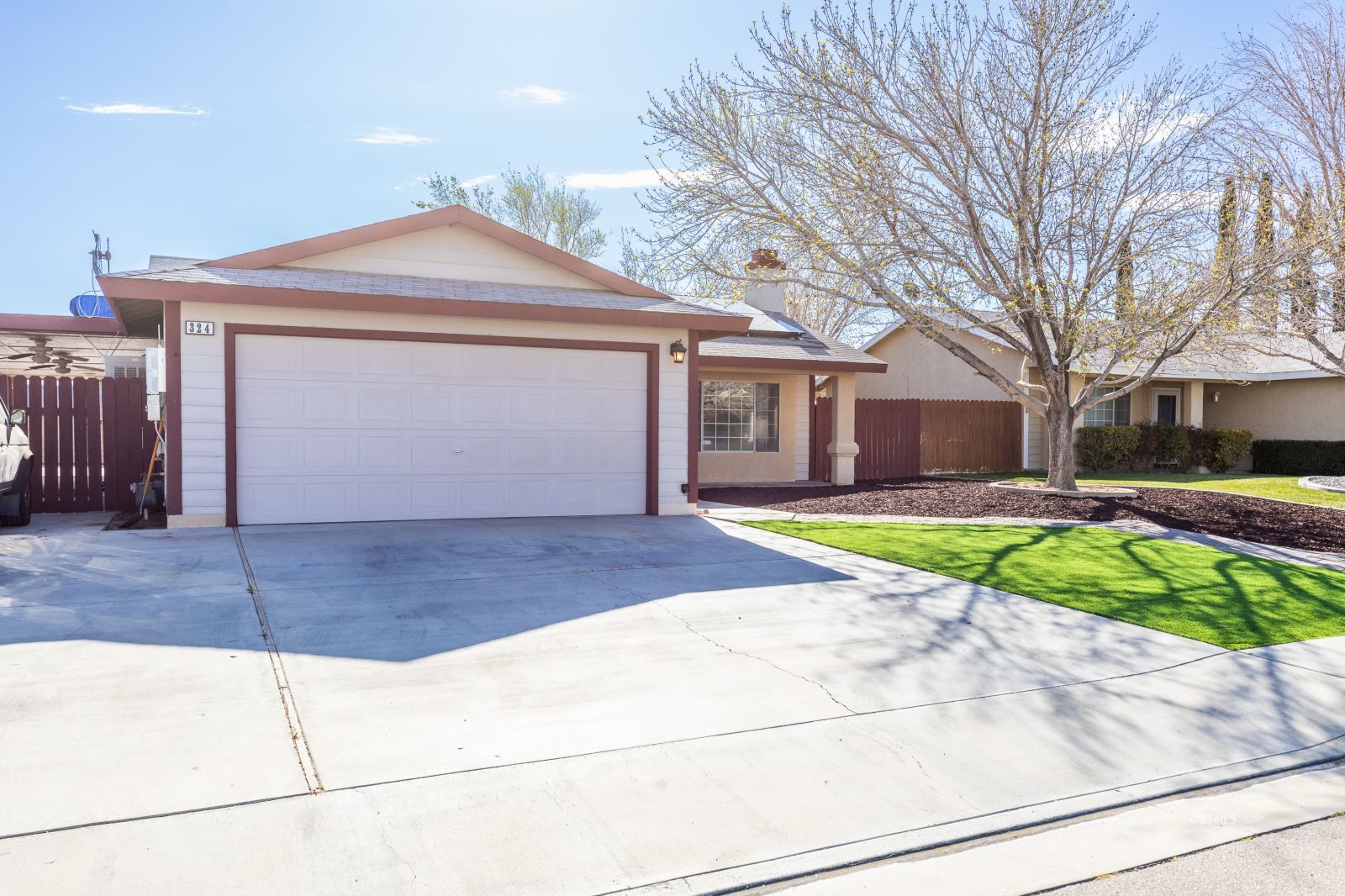 324 Ashton Street Ridgecrest, CA 93555 - Photo 4 of 27