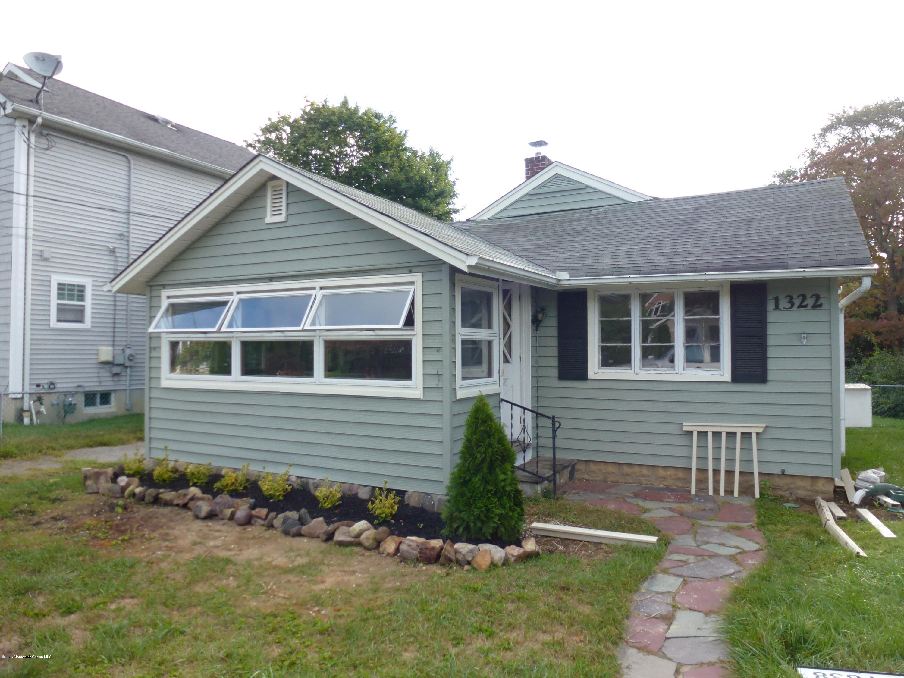 1322 Squirrel Road Wall, NJ 07719 - Photo 1 of 4 2016-09-28 08.52.30