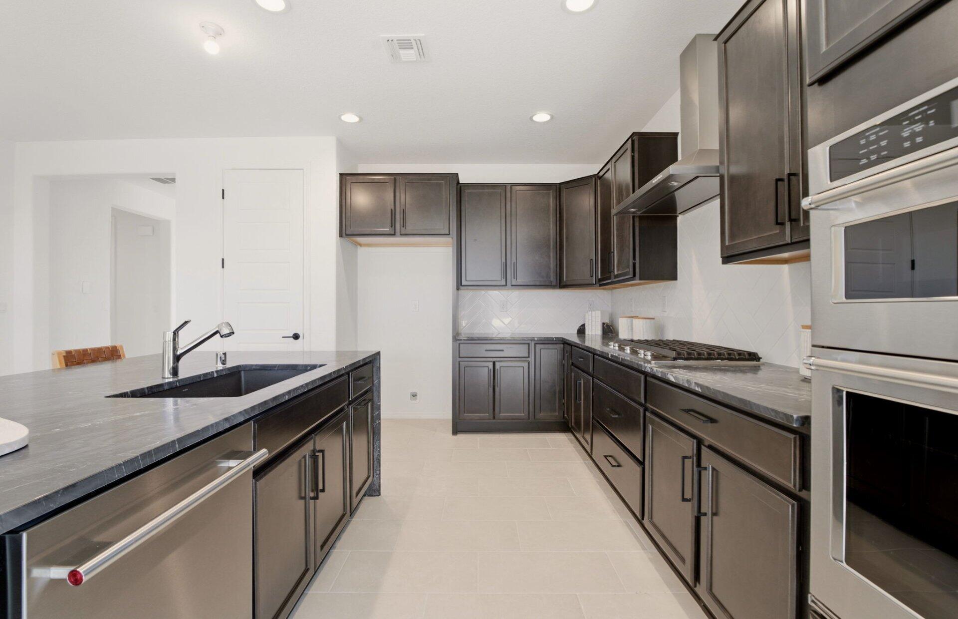 3005 Donita Lane Northeast Rio Rancho, NM 87144 - Photo 9 of 27 Gallery Image 9