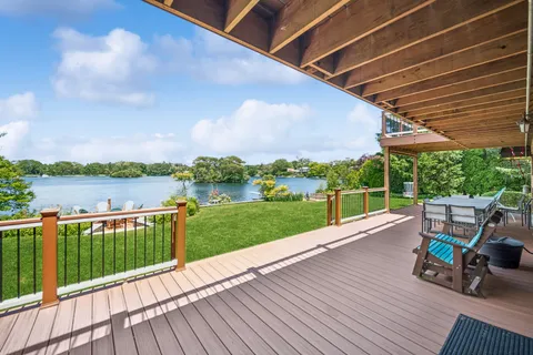 $1,650,000 | 2036 Valley Lo Lane, Glenview, IL 60025