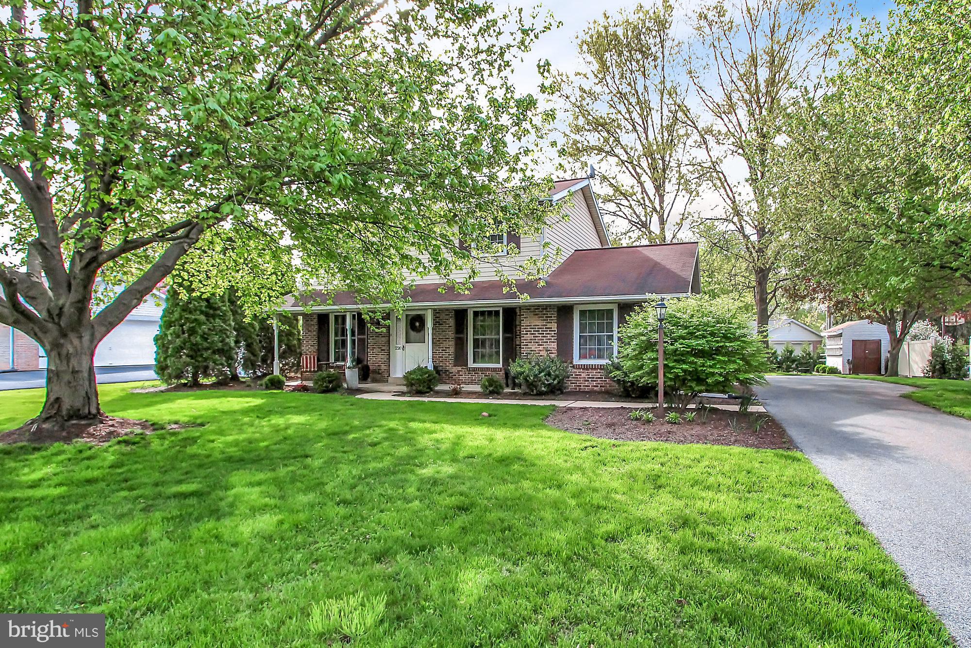 220 Midway Road Mount Joy, PA 17552 - Photo 2 of 24 LARGE FRONT YARD