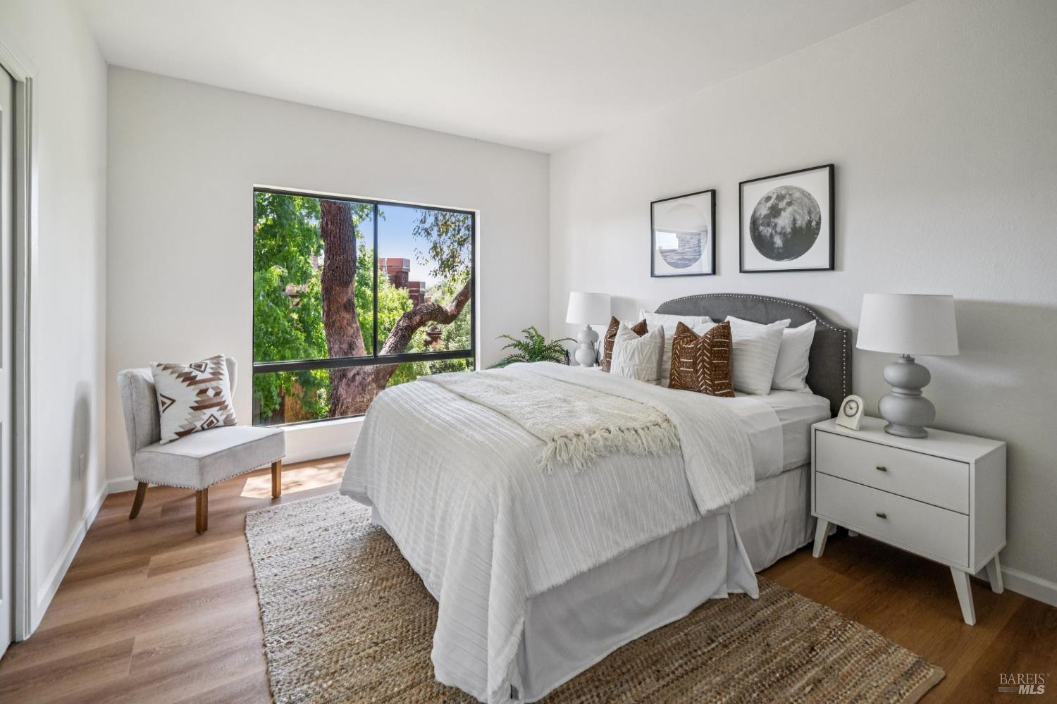 574 Seaver Drive Mill Valley, CA 94941 - Photo 19 of 30 Gallery Image 19