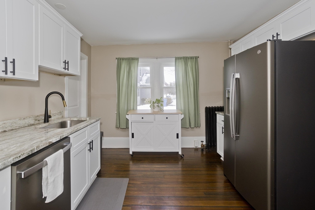 60 Lower Westfield Road Holyoke, MA 01040 - Photo 19 of 42