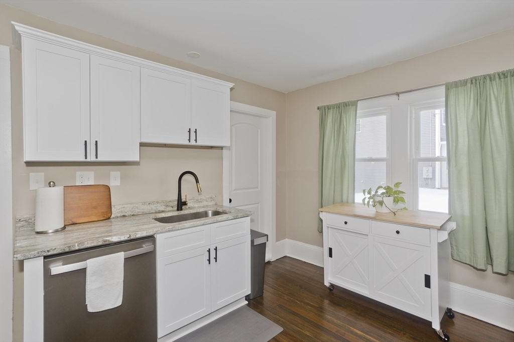 60 Lower Westfield Road Holyoke, MA 01040 - Photo 21 of 42