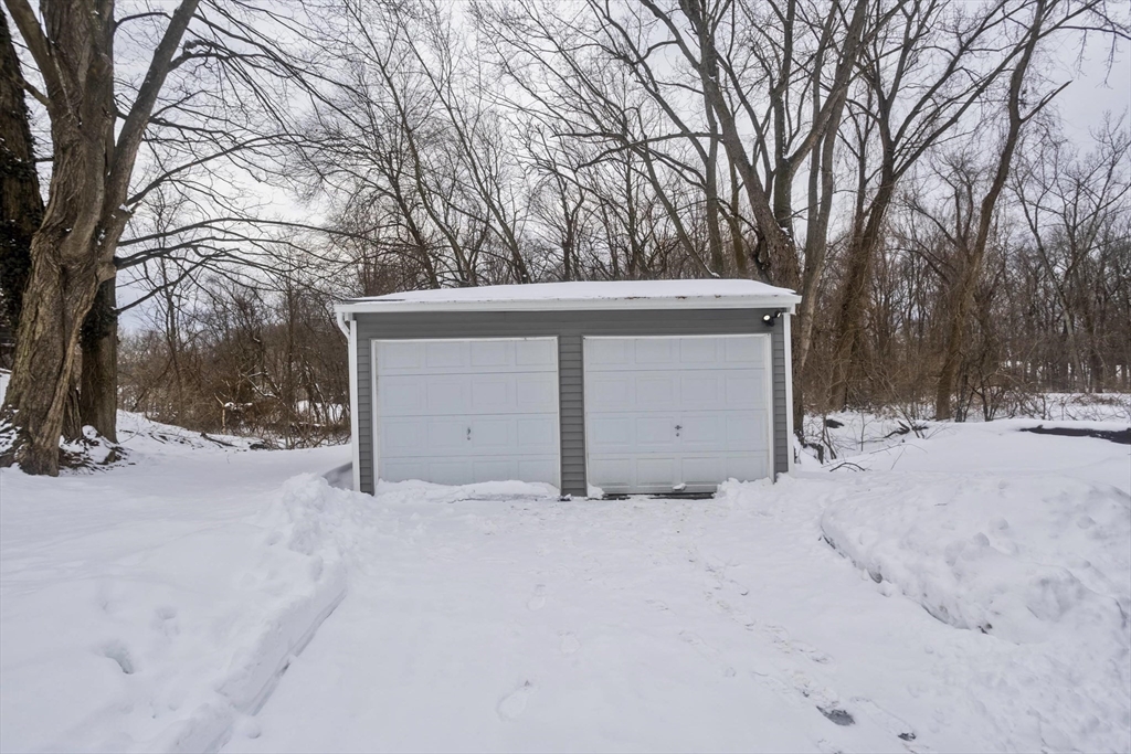 60 Lower Westfield Road Holyoke, MA 01040 - Photo 42 of 42