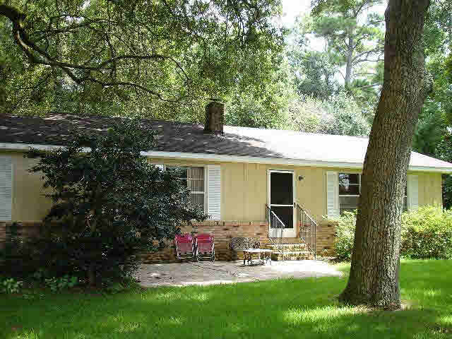 738 South Mobile Street Fairhope, AL 36532 - Photo 1 of 1