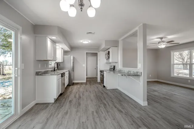 $239,900 | 513 South Kerkhoff Avenue, Otterbein, IN 47970