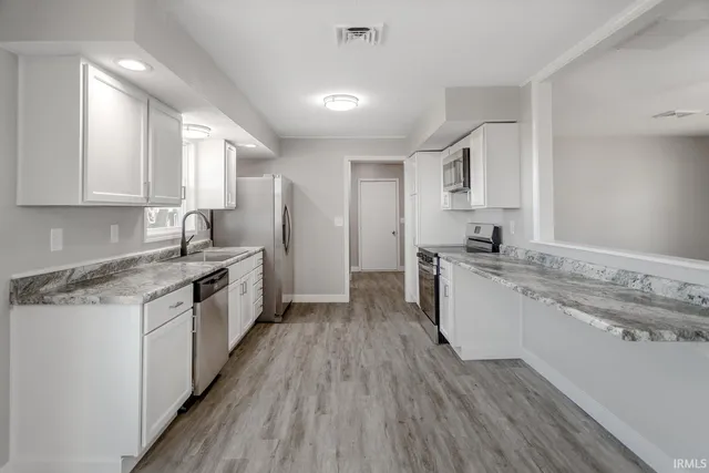 $239,900 | 513 South Kerkhoff Avenue, Otterbein, IN 47970