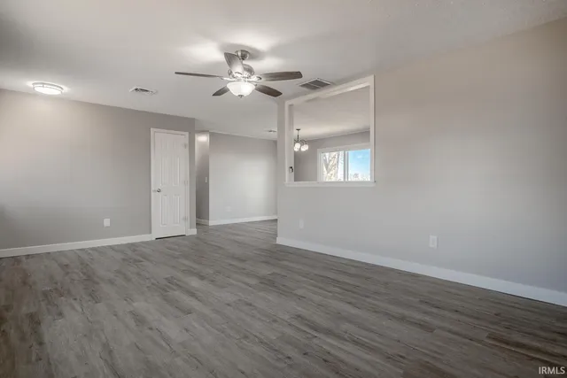 $239,900 | 513 South Kerkhoff Avenue, Otterbein, IN 47970