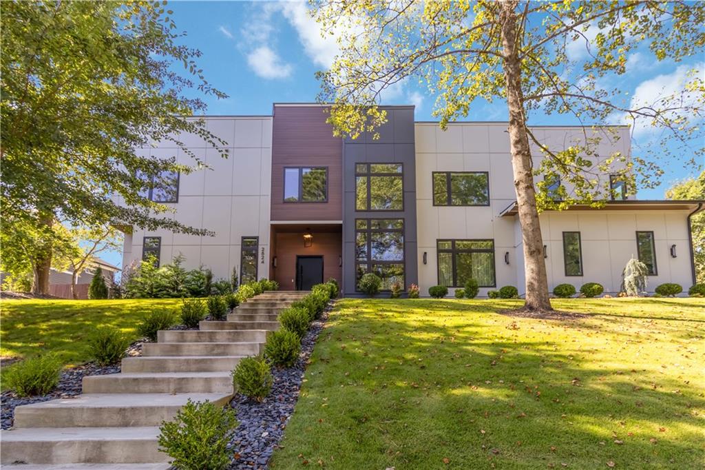 2824 Ashford Road Northeast Brookhaven, GA 30319 - Photo 2 of 57