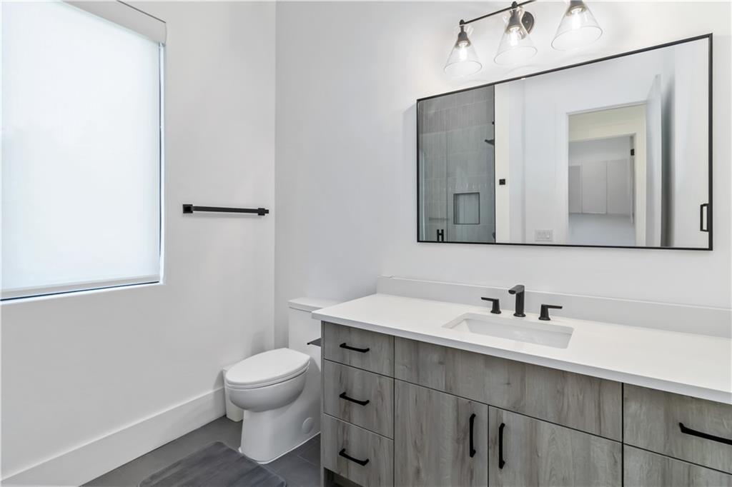 2824 Ashford Road Northeast Brookhaven, GA 30319 - Photo 28 of 57