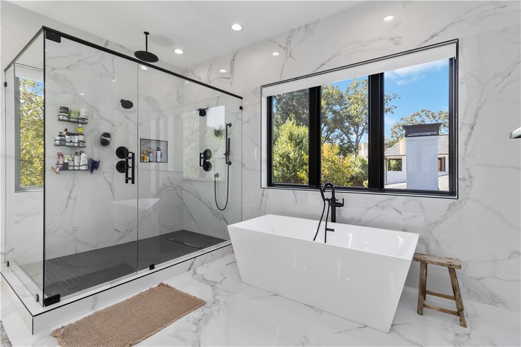 2824 Ashford Road Northeast Brookhaven, GA 30319 - Photo 37 of 57