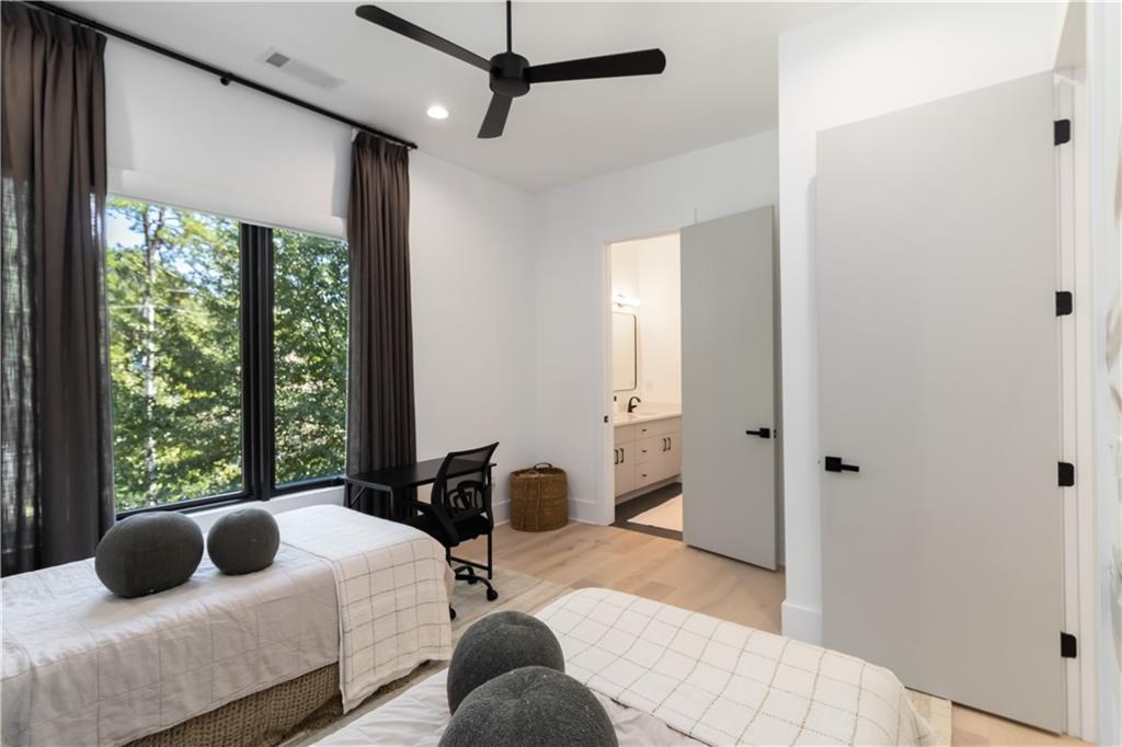 2824 Ashford Road Northeast Brookhaven, GA 30319 - Photo 41 of 57